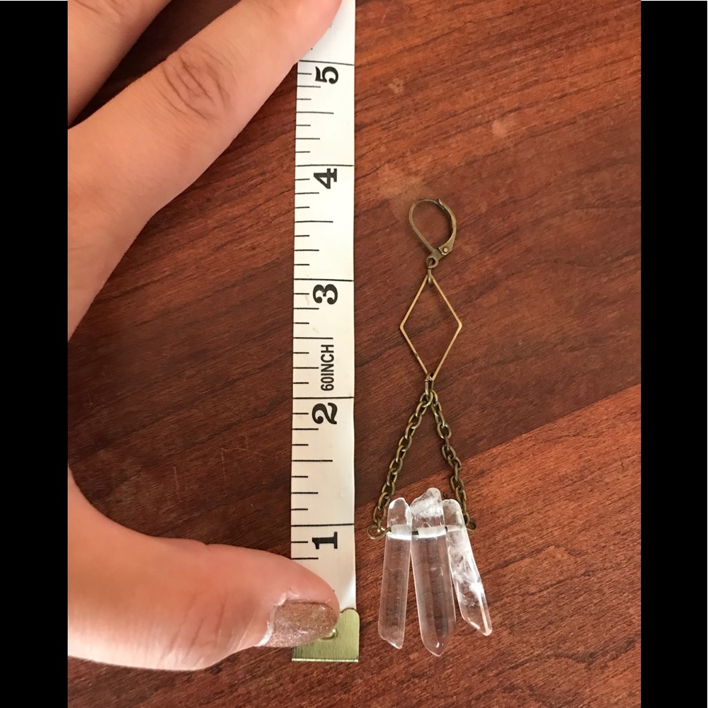 Raw crystal chain drop earrings - Picture 5 of 5